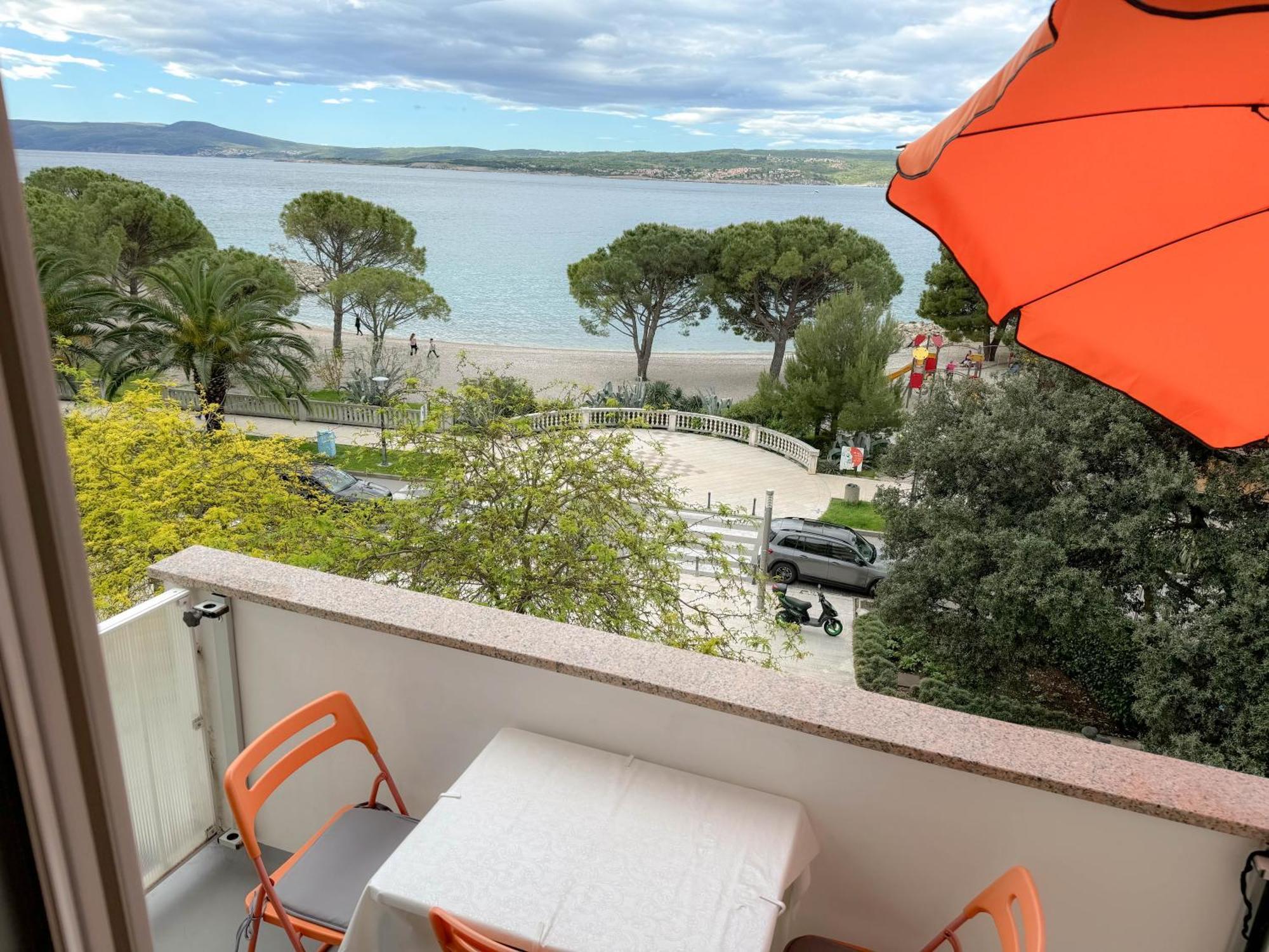Apartment Romeo Crikvenica Bagian luar foto